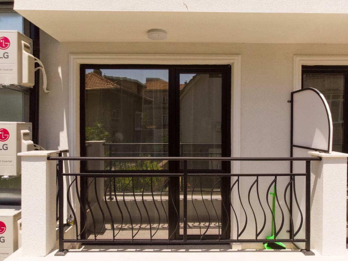 La Familia Apartments ヴァルナ エクステリア 写真